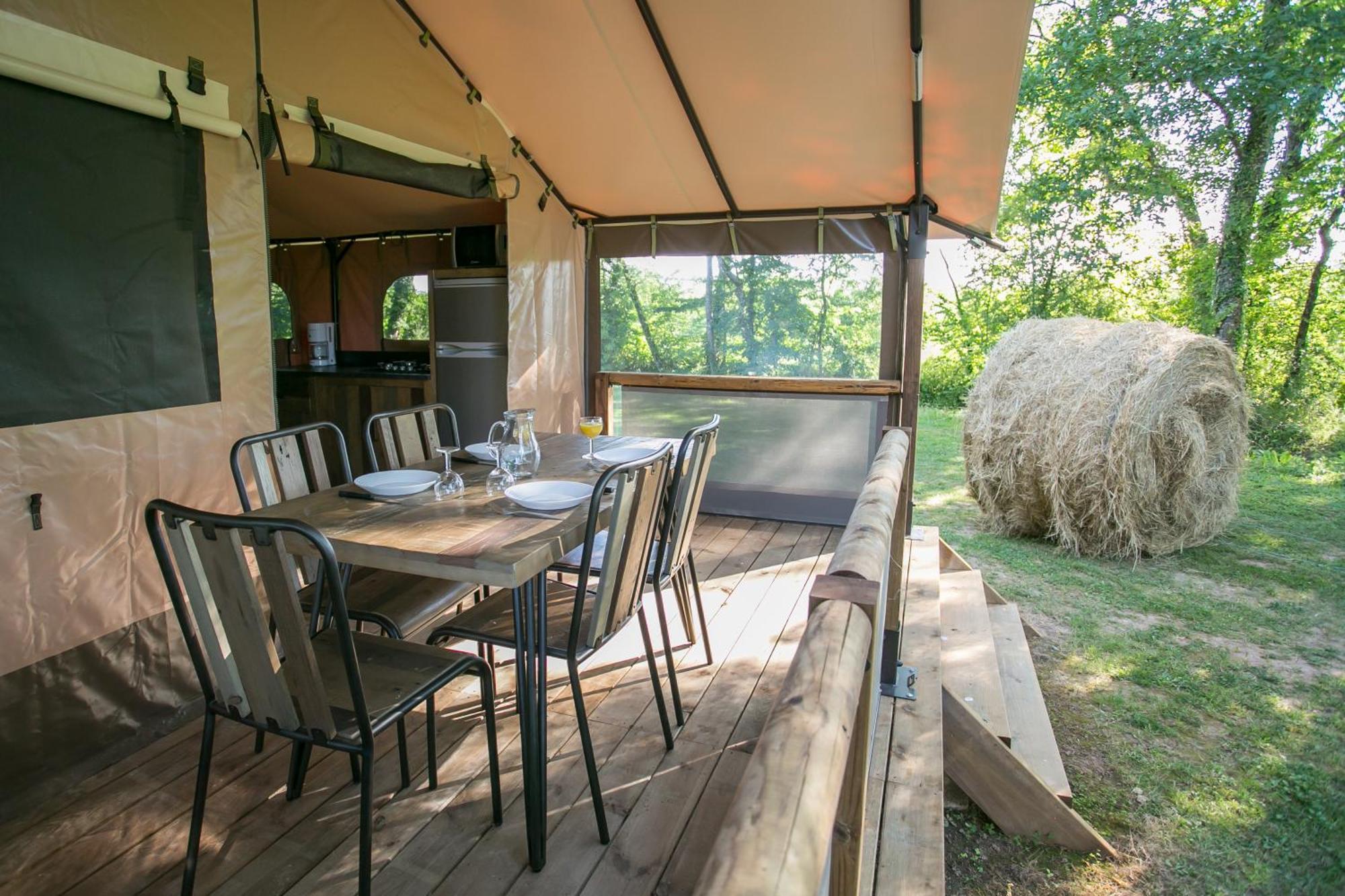 Camping La Ferme De Perdigat Limeuil Eksteriør bilde