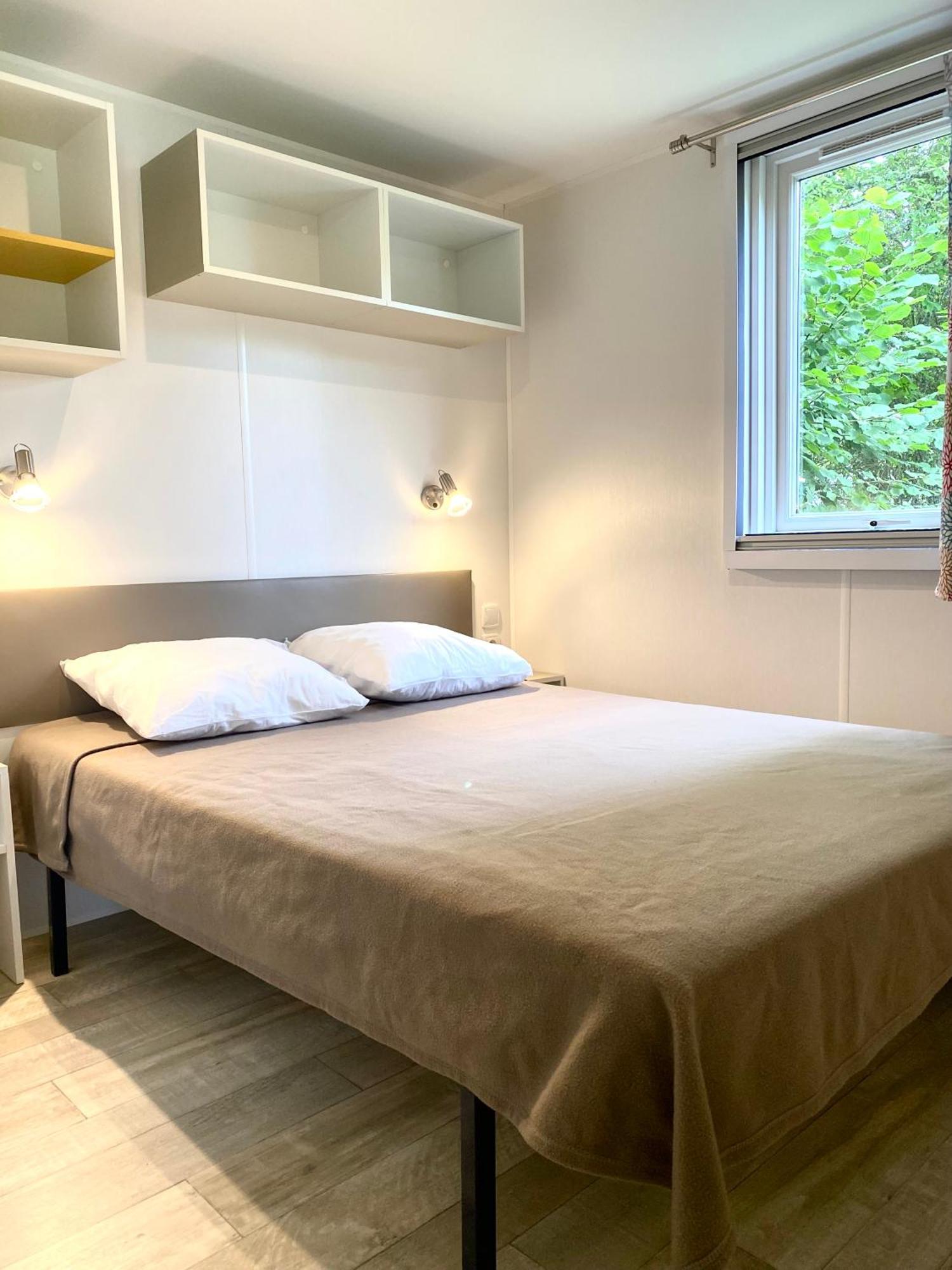 Camping La Ferme De Perdigat Limeuil Rom bilde
